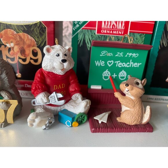 Vintage Hallmark Keepsake Lot 6 Christmas Ornamnets - Picture 5 of 8